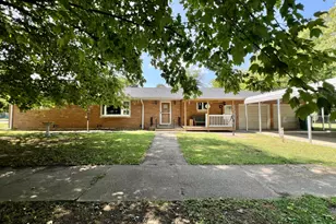 507 S C St, Hammond, IL 61929 - Photo 1