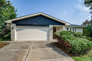 7718 W 157th Pl, Orland Park, IL 60462 - Photo 1