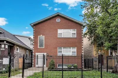 5054 N Albany Avenue, Chicago, IL 60625 - Photo 1