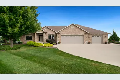 1815 White Pines Drive, Dixon, IL 61021 - Photo 1