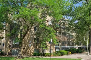 7306 N Winchester Ave, Chicago, IL 60626 - Photo 1