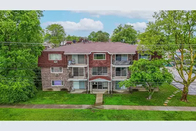 11010 Central Avenue #2A, Chicago Ridge, IL 60415 - Photo 1