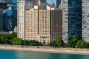 850 N Lake Shore Dr, Chicago, IL 60611 - Photo 1