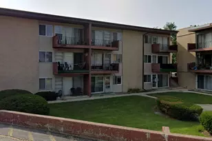 605 N Wolf Rd, Hillside, IL 60162 - Photo 1