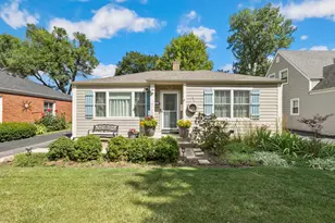 341 N Schiller St, Palatine, IL 60067 - Photo 1