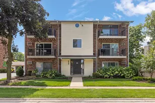 2713 Northcreek Dr, Woodridge, IL 60517 - Photo 1