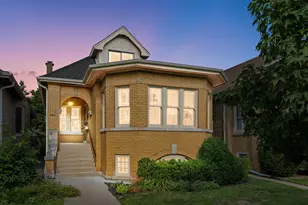 4910 N Kenneth Ave, Chicago, IL 60630 - Photo 1