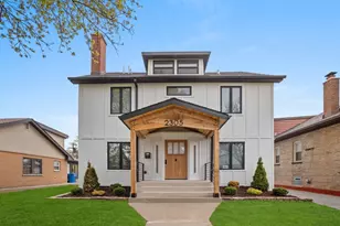 2305 W 111th Pl, Chicago, IL 60643 - Photo 1