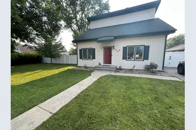 354 Millard Avenue, Crystal Lake, IL 60014 - Photo 1