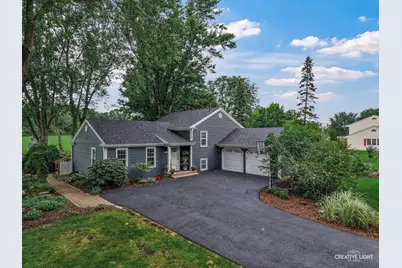 6N162 Far View Court, Saint Charles, IL 60175 - Photo 1