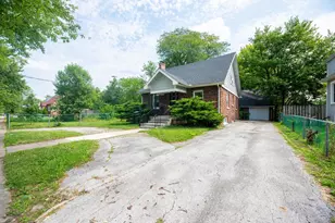 14947 Riverside Dr, South Holland, IL 60473 - Photo 1