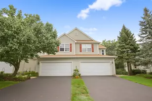 312 Grand Ridge Rd, Saint Charles, IL 60175 - Photo 1