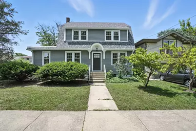 8646 S Nagle Avenue, Burbank, IL 60459 - Photo 1