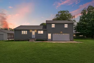 114 E 14th Street, Danville, IL 61832 - Photo 1