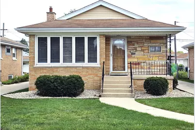 8519 S Tripp Avenue, Chicago, IL 60652 - Photo 1