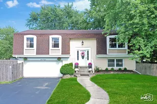 1113 N Smith St, Palatine, IL 60067 - Photo 1