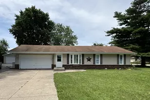 12007 Wagon Ln Ct, Roscoe, IL 61073 - Photo 1