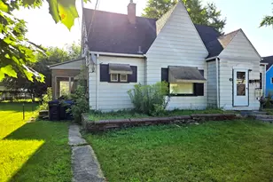 1117 Judge Ave, Waukegan, IL 60085 - Photo 1