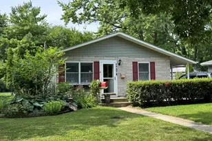 1737 Seaman Ave, Dekalb, IL 60115 - Photo 1