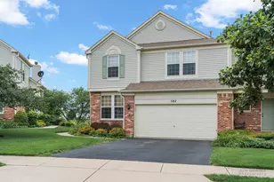 582 Woods Creek Ln, Algonquin, IL 60102 - Photo 1