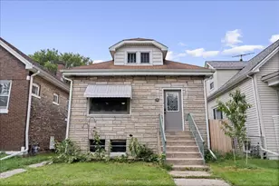 1426 Harvey St, Berwyn, IL 60402 - Photo 1