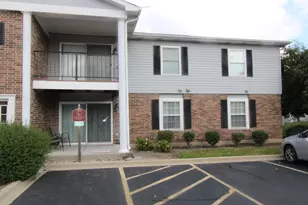 929 Golf Course Rd, Crystal Lake, IL 60014 - Photo 1