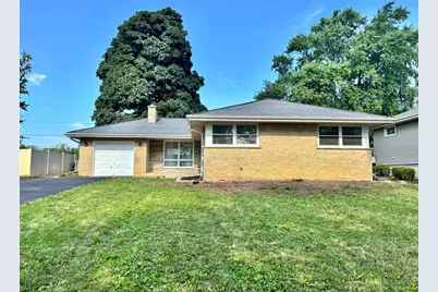 1044 S Leslie Lane, Villa Park, IL 60181 - Photo 1