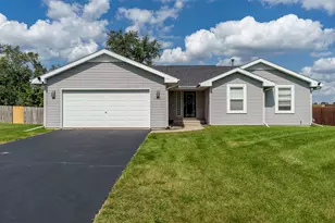 5637 Longest Dr, South Beloit, IL 61080 - Photo 1