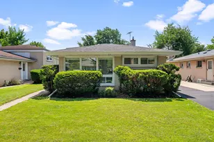 25 Wilmette Ave, Glenview, IL 60025 - Photo 1