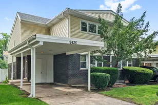 9435 Meadow Ln, Des Plaines, IL 60016 - Photo 1