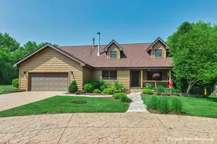 3619 Overlook Dr, Richmond, IL 60071 - Photo 1