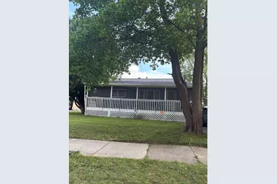 1635 Ferry Street, Waukegan, IL 60087 - Photo 1