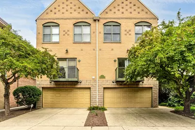 414 Wisconsin Avenue #E, Oak Park, IL 60302 - Photo 1