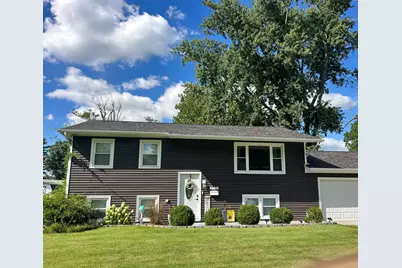 3552 E Orchard Drive, Decatur, IL 62521 - Photo 1