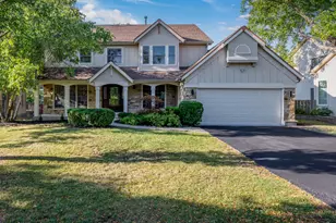 455 Mayfair Ln, Buffalo Grove, IL 60089 - Photo 1