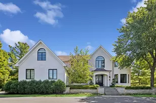 4N453 Kingswood Ct, Wayne, IL 60184 - Photo 1