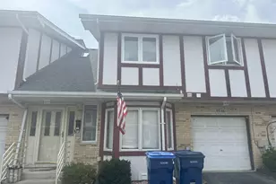 8546 W 95th St, Hickory Hills, IL 60457 - Photo 1