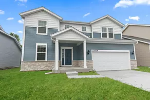 32014 Savannah Dr, Lakemoor, IL 60051 - Photo 1