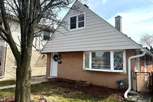 7519 W Argyle St, Harwood Heights, IL 60706 - Photo 1