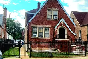 5254 S Sacramento Ave, Chicago, IL 60632 - Photo 1