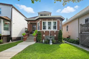 6235 S Komensky Ave, Chicago, IL 60629 - Photo 1