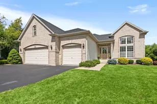 1087 Waterview Cir, Antioch, IL 60002 - Photo 1