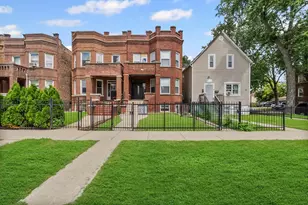 4704 W Monroe St, Chicago, IL 60644 - Photo 1