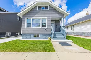 10012 S Yale Ave, Chicago, IL 60628 - Photo 1