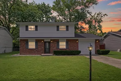 1007 Holiday Drive, Champaign, IL 61821 - Photo 1