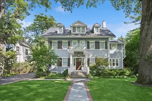 519 Cedar St, Winnetka, IL 60093 - Photo 1