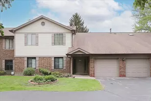 1611 W Partridge Ct, Arlington Heights, IL 60004 - Photo 1