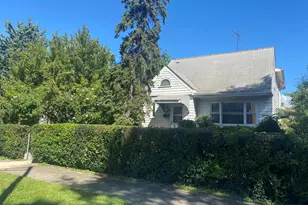 105 E 24th St, Chicago Heights, IL 60411 - Photo 1