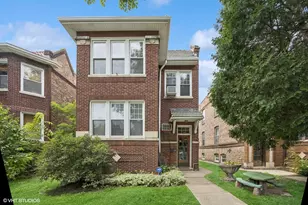 537 S Cuyler Ave, Oak Park, IL 60304 - Photo 1