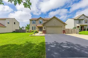 123 S Cranberry St, Bolingbrook, IL 60490 - Photo 1